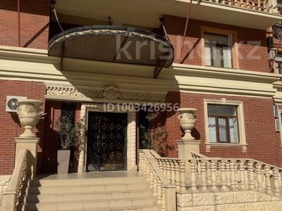 4-комнатная квартира · 112 м² · 1/14 этаж, 17-й мкр, ​17-й микрорайон 10 за 65 млн 〒 в Актау