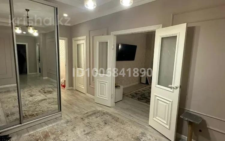 4-комнатная квартира · 126.5 м² · 2/8 этаж, мкр Центральный, Валиханова 13А 13-А — Валиханова - Махамбета - Канцева за 80 млн 〒 в Атырау — фото 2