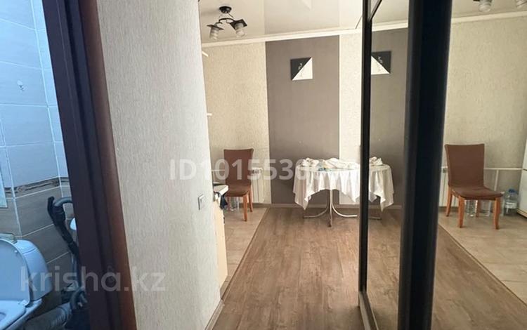 1-бөлмелі пәтер · 32 м² · 6/6 қабат, Лукина 19а, бағасы: 150 000 ₸ в  — фото 2