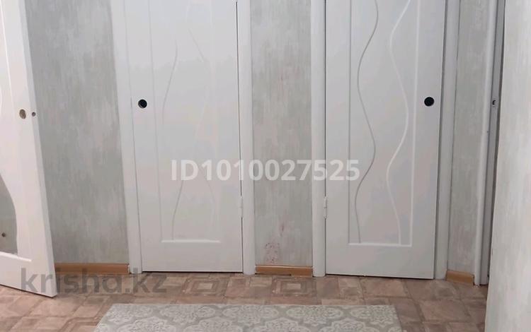 3-комнатная квартира · 57.7 м² · 5/5 этаж, Привокзальный 3 А 27а за 150 000 〒 в Атырау, мкр Привокзальный-3А — фото 2