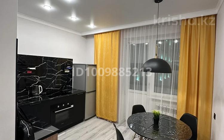 1-комнатная квартира · 41.9 м² · 8/14 этаж, Бейбарыс Султан 12 за 27 млн ₸ в Астане, Сарыарка р-н — фото 2