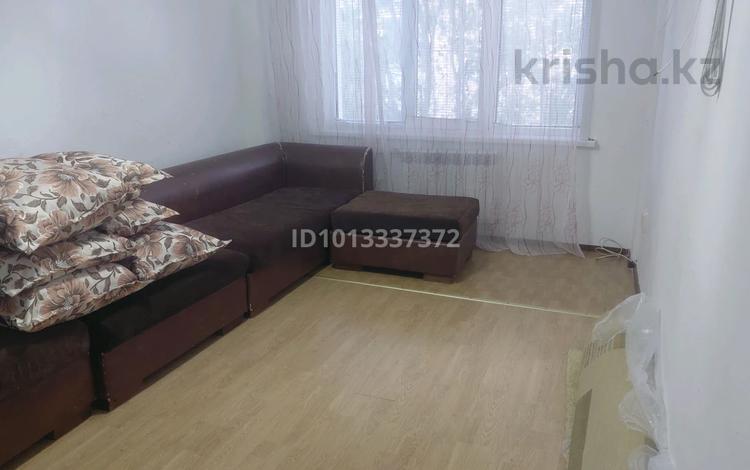 3-комнатная квартира · 55 м² · 3/5 этаж, Ауэзова 52"В" за 250 000 ₸ в Атырау, мкр Жилгородок — фото 2