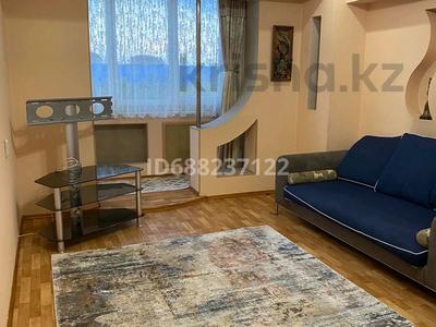 2-бөлмелі пәтер, 55 м², 5/8 қабат тәулігіне, мкр Орбита-3, бағасы: 14 000 〒 в Алматы, Бостандыкский р-н