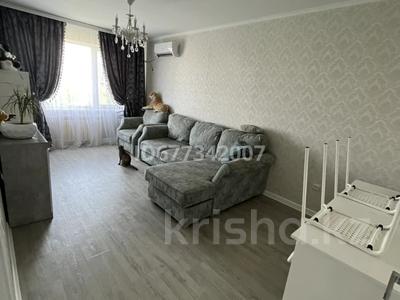Продажа квартир в Актюбинской обл.: 2-комнатная квартира, 57 м², 5/5 этаж, мкр 8 283/2 — 101 стр бригады за 15 млн 〒 2-комнатная квартира, 57 м², 5/5 этаж, мкр 8 283/2 — 101 стр бригады за 15 млн 〒 в Актобе, мкр 8
