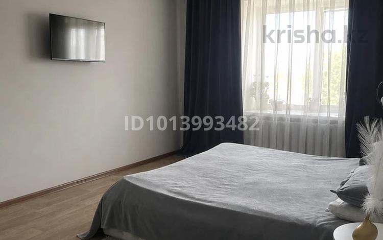 1-комнатная квартира · 40 м² · 5/5 этаж, Мангилик ел 49 — ЦЕНТР, ЦУМ, ГДК за 170 000 ₸ в Семее — фото 3