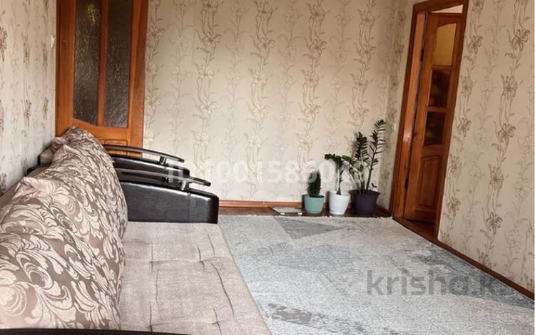 4-бөлмелі пәтер · 72 м² · 3/5 қабат, Рашидов 25б — Қонаев көшесі жақын жаңадан салынған, бағасы: 26 млн ₸ в Шымкенте, Аль-Фарабийский р-н — фото 2