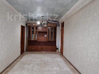 3-комнатная квартира · 56 м² · 2/5 этаж, Байтурсынова за 14.8 млн 〒 в Шымкенте, Аль-Фарабийский р-н