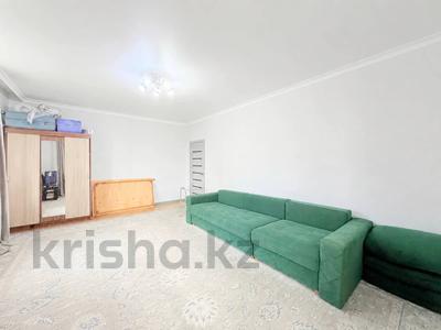 2-бөлмелі пәтер · 70 м² · 6/12 қабат, Ахмет Байтурсынулы 18, бағасы: 37.5 млн ₸ в Астане, Сарайшык р-н