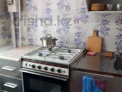 2-бөлмелі пәтер · 40 м² · 2/5 қабат, Абая, бағасы: 100 000 〒 в Таразе