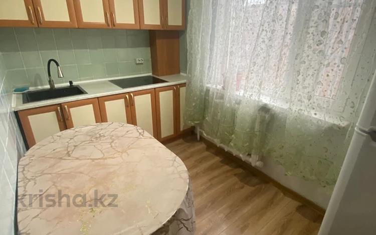 1-комнатная квартира · 32 м² · 5/5 этаж, Богенбая 35 за 120 000 ₸ в Астане, Сарыарка р-н — фото 2