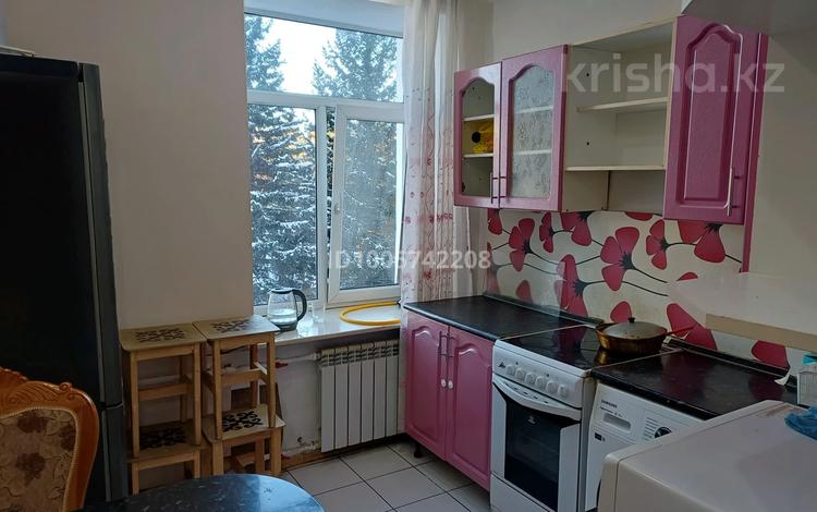 2-бөлмелі пәтер · 56 м² · 3/5 қабат, Независимости 13 — Площади, бағасы: 12 млн ₸ в Риддере — фото 2