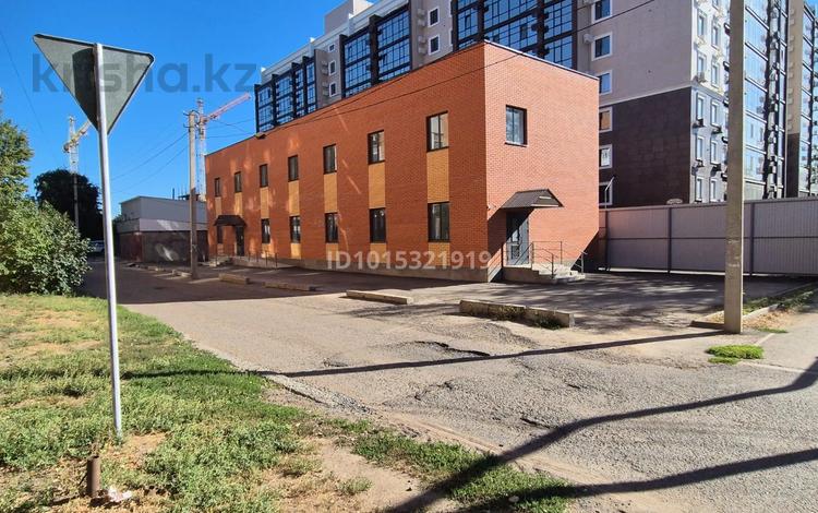 Свободное назначение, офисы · 430 м² за ~ 2.2 млн ₸ в Уральске — фото 2
