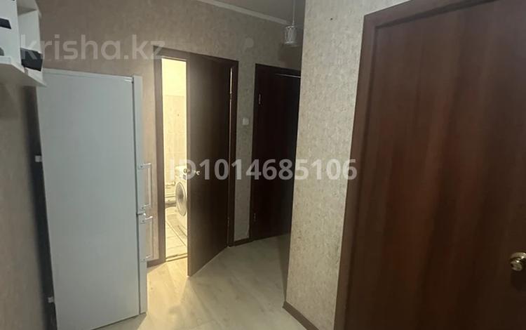 1-комнатная квартира · 45 м² · 9/9 этаж, мкр. Зачаганск пгт 7/1 — Гипермаркет Алтындар за 130 000 ₸ в Уральске — фото 5