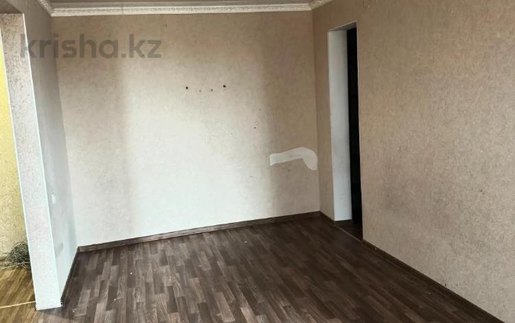 2-бөлмелі пәтер · 44 м² · 2/2 қабат, Уральская, бағасы: ~ 12.8 млн ₸ в Петропавловске — фото 2