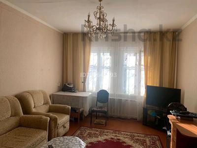 2-бөлмелі пәтер · 45.5 м² · 2/2 қабат, Фурманова, бағасы: 6.5 млн ₸ в Темиртау