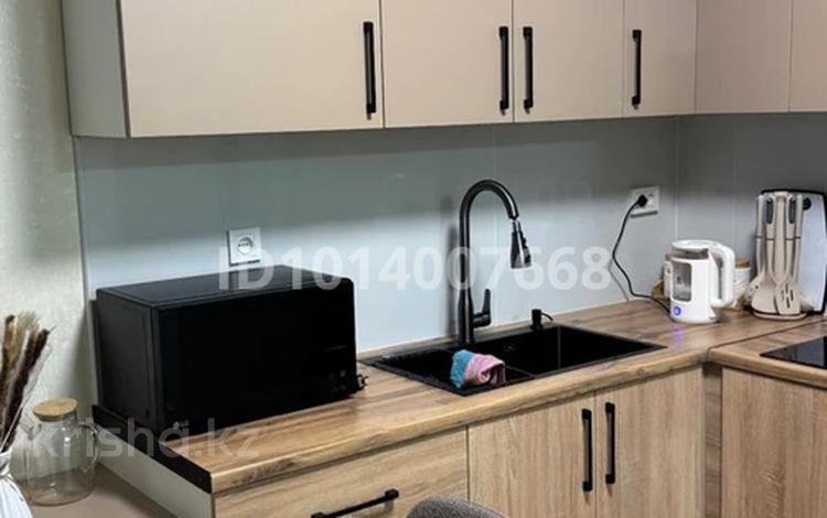 3-комнатная квартира · 65 м² · 4/13 этаж, Муратбаева 46 — Муратбаева Макатаева (рядом с Мегой) за 500 000 ₸ в Алматы, Алмалинский р-н — фото 2
