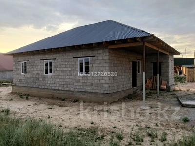 Отдельный дом · 4 комнаты · 100 м², Гулден 2012 97 — Рахым мешыт за 15 млн ₸ в Каргалы (п. Фабричный)