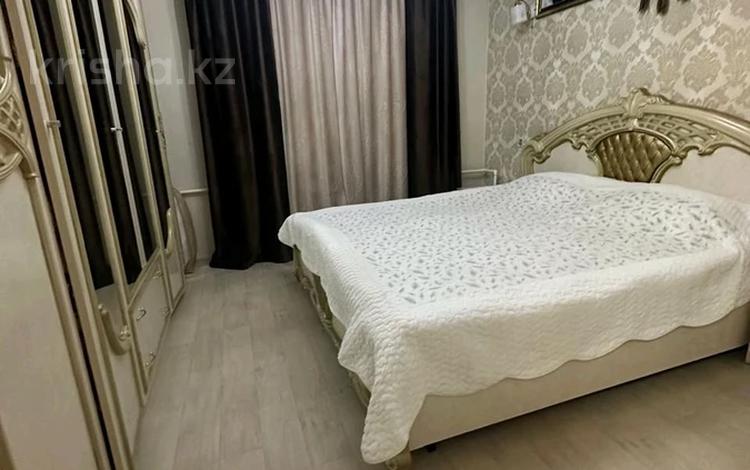 3-комнатная квартира · 65 м² · 9/9 этаж, Восток 5 12 за 20 млн ₸ в Караганде, Алихана Бокейханова р-н — фото 2