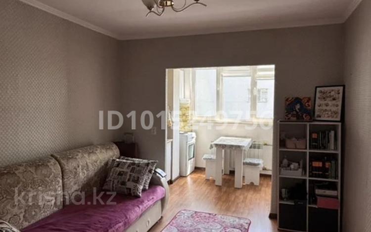2-бөлмелі пәтер · 33 м² · 3/5 қабат, Ислама Каримова 198а — Абая-Гайдара, бағасы: 30 млн ₸ в Алматы, Алмалинский р-н — фото 2