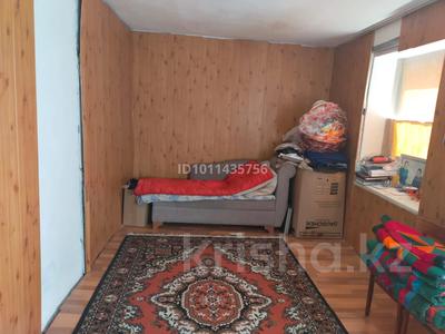 Отдельный дом · 3 комнаты · 61.6 м² · 1 сот., Абай 4 за 5 млн ₸ в 