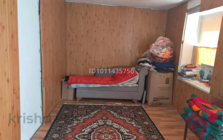 Отдельный дом · 3 комнаты · 61.6 м² · 1 сот., Абай 4 за 5 млн ₸ в  — фото 2