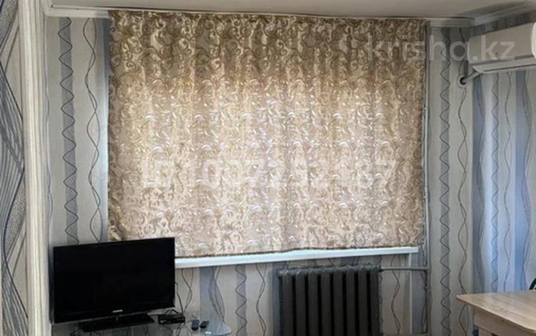 1-бөлмелі пәтер · 35 м² · 4/5 қабат, Толе би 53 53 — Рахмет супермаркет, бағасы: 7 000 ₸ в Кентау — фото 2
