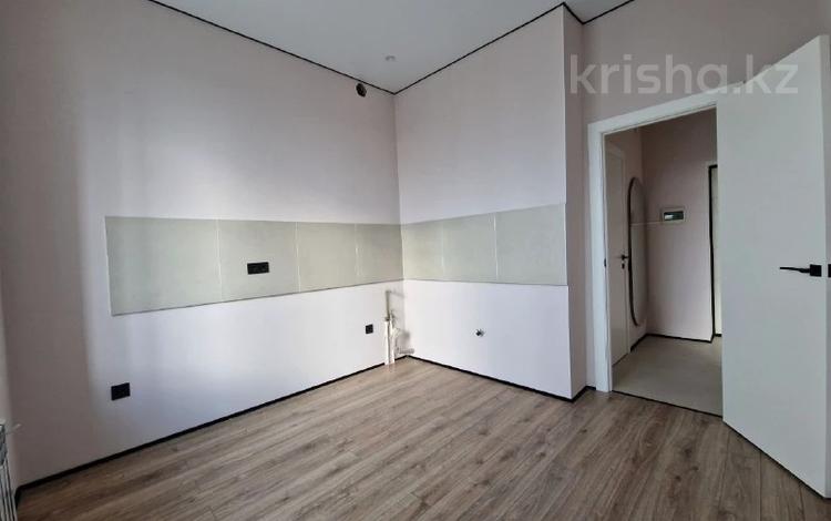 1-комнатная квартира · 36 м² · 9/10 этаж, Айтматова 59 за 23.5 млн ₸ в Астане, Нура р-н — фото 9