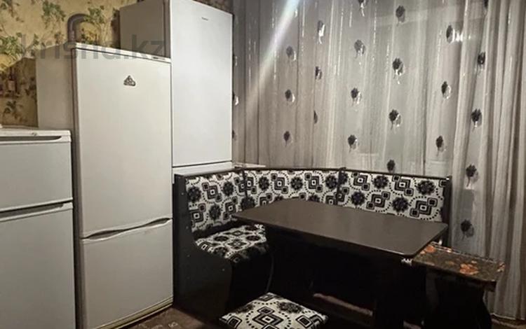 1-бөлмелі пәтер · 36 м² · 3/4 қабат, Назарбаева 51, бағасы: 12 млн ₸ в Усть-Каменогорске — фото 2