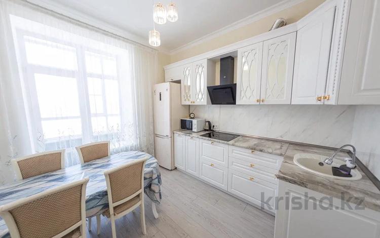 2-комнатная квартира, 56 м², 8/9 этаж, Коргалжынское шоссе 15/1 — ГОРЯЧАЯ ЦЕНА