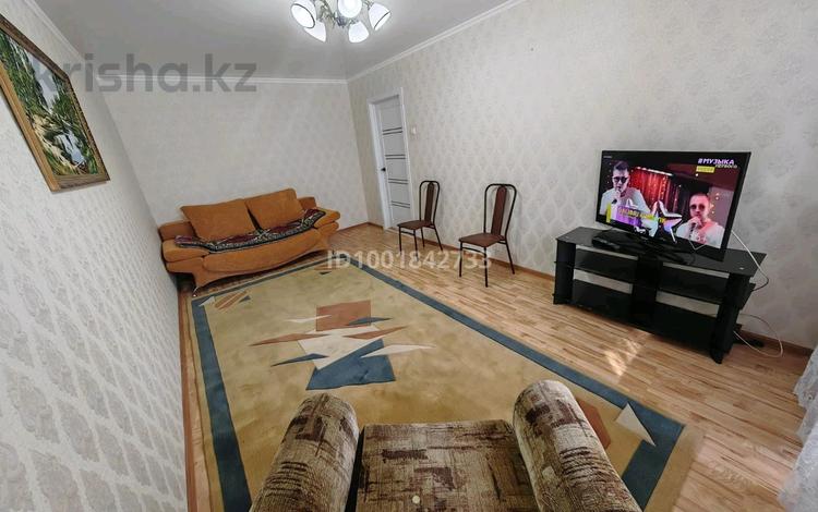 2-бөлмелі пәтер · 54 м² · 2/5 қабат, Центр ул.Касымханова 99, бағасы: 200 000 ₸ в Костанае — фото 2