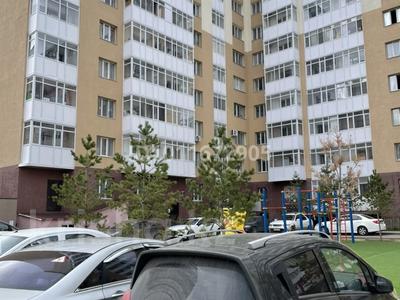 2-комнатная квартира · 65 м² · 2/10 этаж, Айнаколь 62 — Жумабаева Айнаколь за 26 млн ₸ в Астане, Алматы р-н