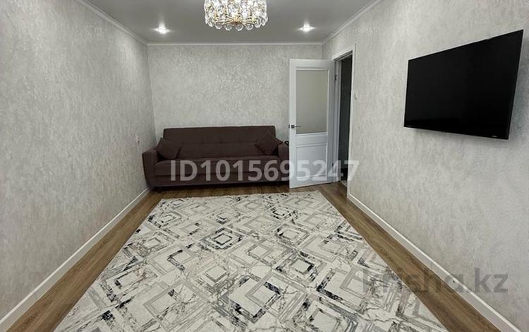 2-бөлмелі пәтер · 48 м² · 5/5 қабат, 2 ш/а., Летный, бағасы: 16.5 млн ₸ в Актобе, мкр 8 — фото 2