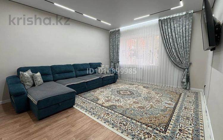 3-бөлмелі пәтер · 70 м² · 3/6 қабат, Алтын орда ш/а. 8Гк1, бағасы: 28 млн ₸ в Актобе, мкр. Алтын орда — фото 2