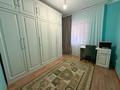 3-бөлмелі пәтер · 70 м² · 3/6 қабат, Алтын орда ш/а. 8Гк1, бағасы: 28 млн ₸ в Актобе, мкр. Алтын орда — фото 3