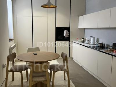Отдельный дом · 5 комнат · 250 м² · 12 сот., Момышулы 32 — Аль-Фараби за 110 млн 〒 в Косшы