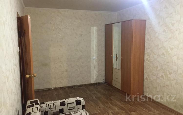 1-комнатная квартира, 35 м², 7/10 этаж, Сатпаева 243 за 14.5 млн 〒 в Павлодаре — фото 11