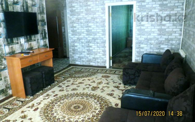 4-комнатная квартира, 65 м², 3/4 этаж помесячно, Момышулы 9 за 220 000 〒 в Шымкенте, Аль-Фарабийский р-н — фото 19