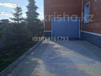 Отдельный дом · 4 комнаты · 270 м² · 10 сот., 86/1 — 20 км от Астаны поселок Ак кайын за 70 млн ₸ в Аккайын