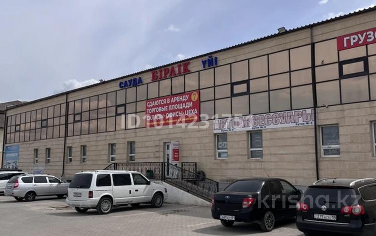Свободное назначение, офисы, магазины и бутики, склады, азс, автосервисы и автомойки, общепит · 75 м² за 300 000 ₸ в Астане, р-н Байконур — фото 2