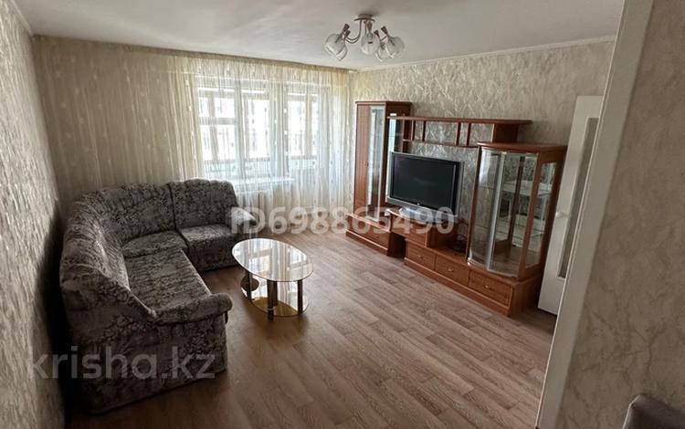 1-комнатная квартира · 48 м² · 6/9 этаж, Набережная Красных Орлов 135 за 160 000 ₸ в Усть-Каменогорске — фото 2