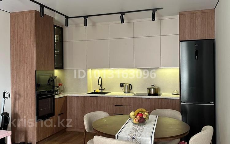 2-бөлмелі пәтер · 60 м² · 8/16 қабат, Жандосова 94/8, бағасы: 60 млн ₸ в Алматы, Бостандыкский р-н — фото 6
