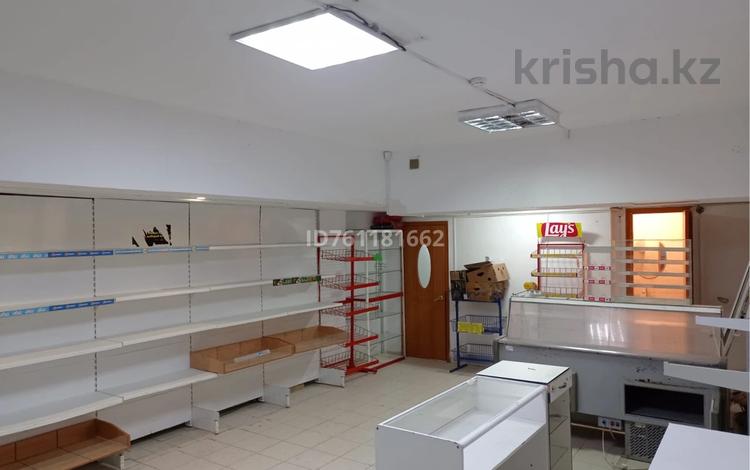 Магазины и бутики · 60 м² за 100 000 ₸ в Атырау, мкр Центральный — фото 4