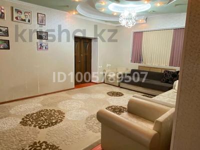 Жеке үй · 4 бөлме · 144 м² · 10 жүзд., Азимбаев 18А, бағасы: 25 млн ₸ в 