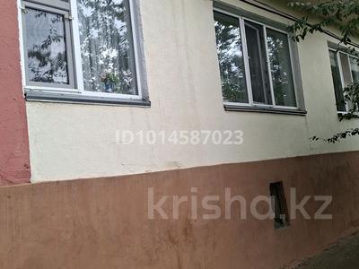 2-комнатная квартира · 45 м² · 1/5 этаж, Маяковского 7 за 16.5 млн ₸ в Астане, Алматы р-н