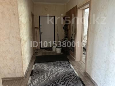 3-комнатная квартира · 102 м² · 5/9 этаж, Микрорайон Алтын Ауыл за 350 000 ₸ в Каскелене