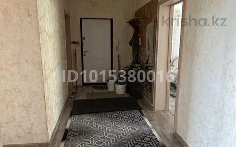 3-комнатная квартира · 102 м² · 5/9 этаж, Микрорайон Алтын Ауыл за 350 000 ₸ в Каскелене — фото 2