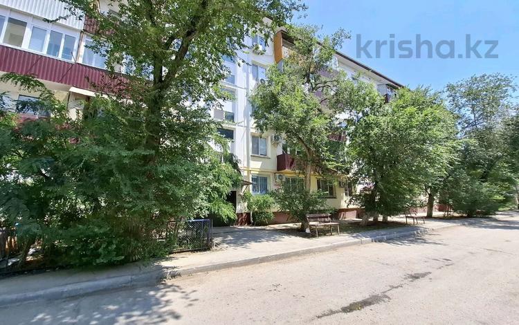 3-комнатная квартира · 64 м² · 5/5 этаж, Авангард 53 за 16 млн ₸ в Атырау, мкр Авангард-3 — фото 2