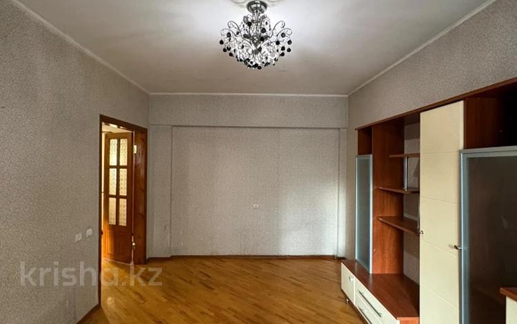 2-комнатная квартира · 55 м² · 2/5 этаж, Есенова 3 — Зеленый Базар за 39 млн ₸ в Алматы, Медеуский р-н — фото 3