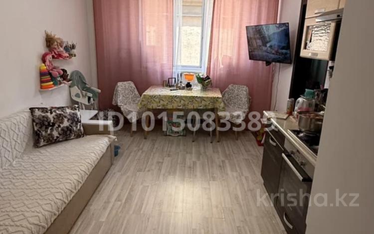 2-комнатная квартира · 33 м² · 2/6 этаж, мкр Хан Тенгри, Кенесары хана 83 за 29 млн ₸ в Алматы, Бостандыкский р-н — фото 2