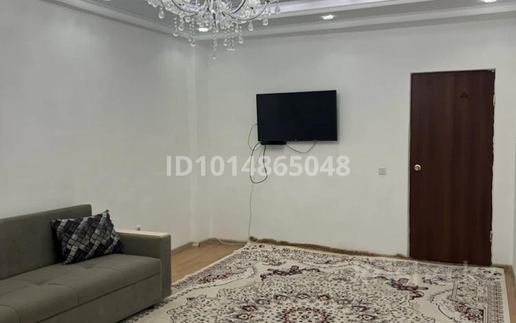 2-бөлмелі пәтер · 70 м² · 5/5 қабат, Нұрсая ш/а., Тұлпар 73/2, бағасы: 200 000 ₸ в Атырау, мкр Нурсая — фото 7